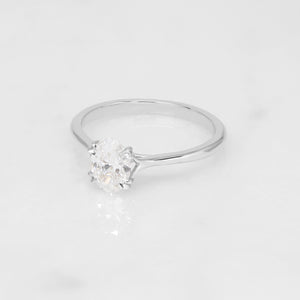 Livia 0.75ct Oval Solitaire Ring | White Gold | Platinum
